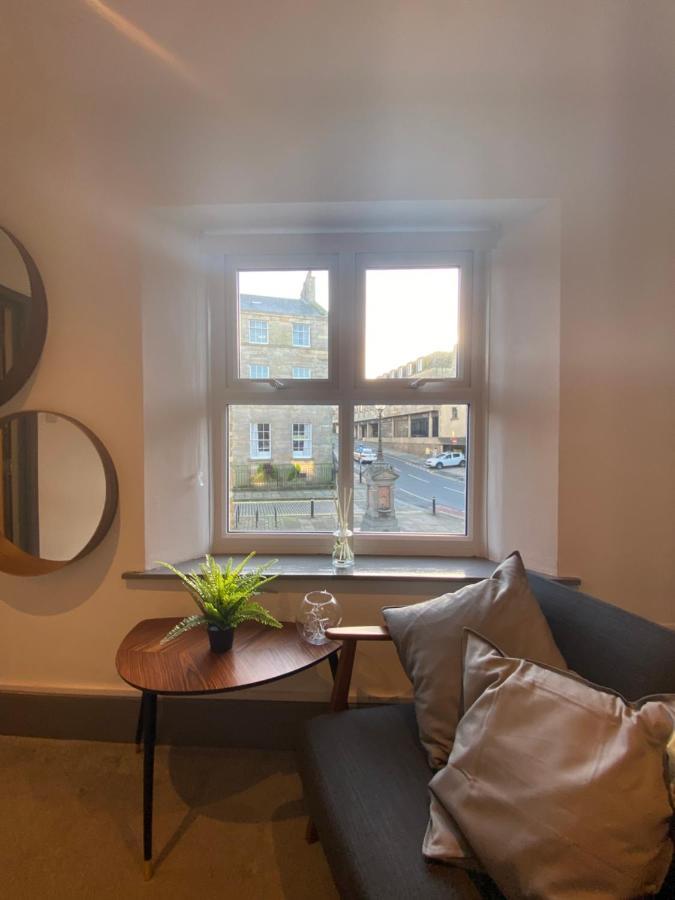 Spacious City Centre Property Lancaster Exterior photo